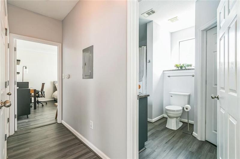 Image for property 400 17th Street 2431, Atlanta, GA 30363