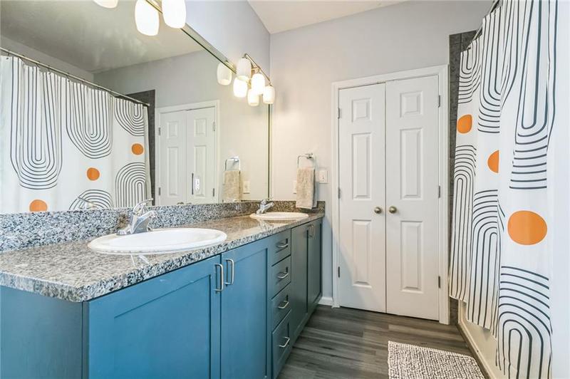 Image for property 400 17th Street 2431, Atlanta, GA 30363