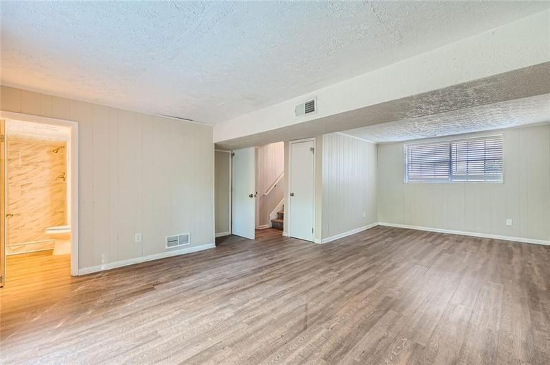 Image for property 4660 Edwina Lane, Atlanta, GA 30331