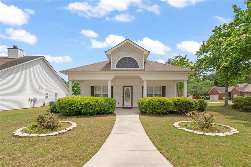 Image for property 310 Autumn Glen Circle, Fayetteville, GA 30215