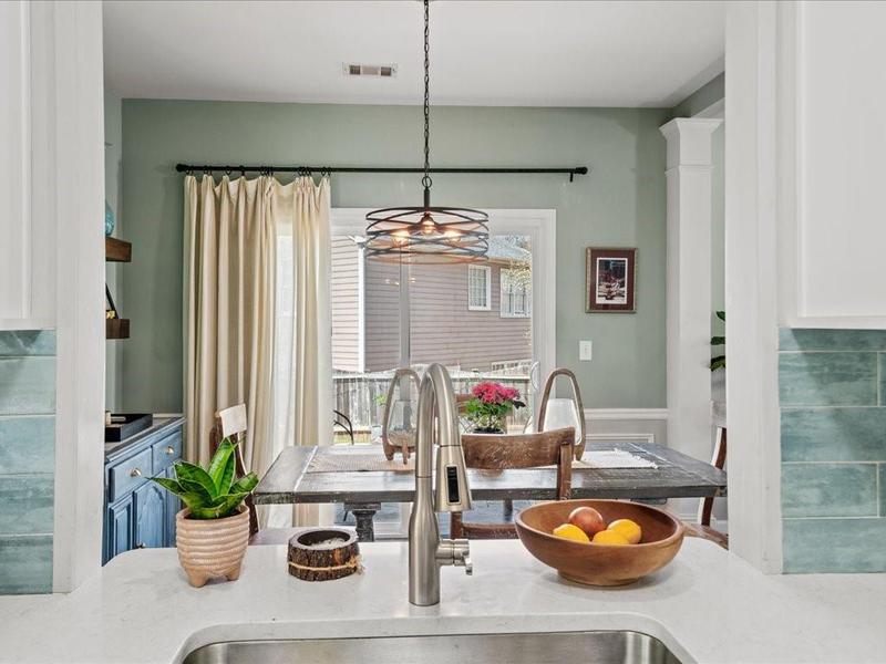 Image for property 510 Rosedown Way, Alpharetta, GA 30022