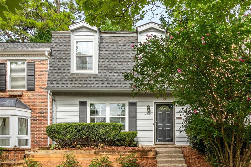Image for property 217 Quail Run, Roswell, GA 30076