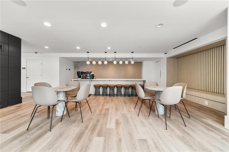 Image for property 3324 Peachtree Road 2706, Atlanta, GA 30326