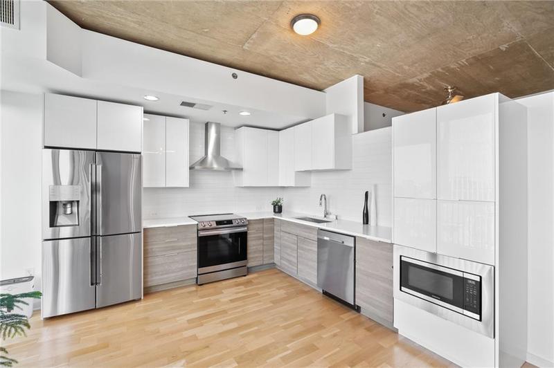 Image for property 3324 Peachtree Road 2706, Atlanta, GA 30326