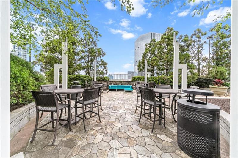 Image for property 3324 Peachtree Road 2706, Atlanta, GA 30326