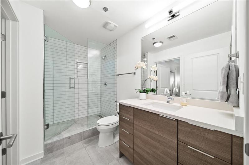 Image for property 3324 Peachtree Road 2706, Atlanta, GA 30326