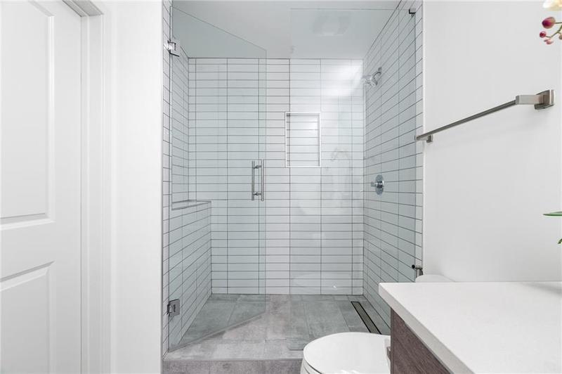 Image for property 3324 Peachtree Road 2706, Atlanta, GA 30326