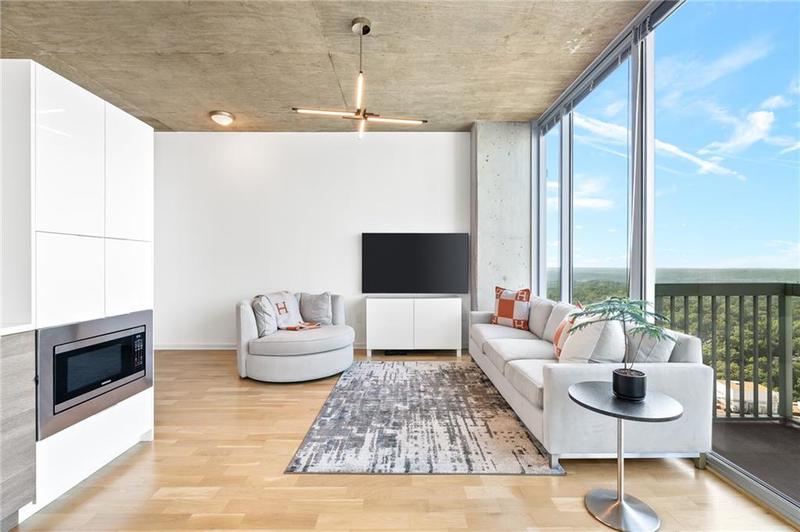 Image for property 3324 Peachtree Road 2706, Atlanta, GA 30326