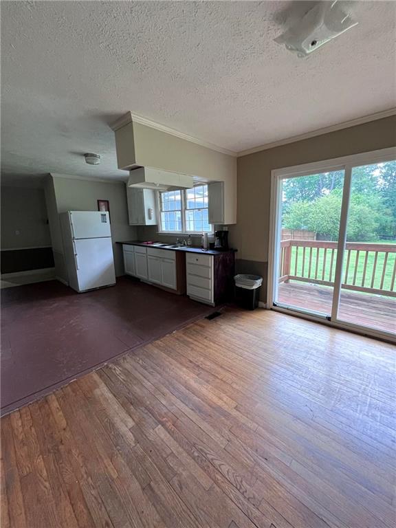 Image for property 4925 Happy Hollow Road, Dunwoody, GA 30360