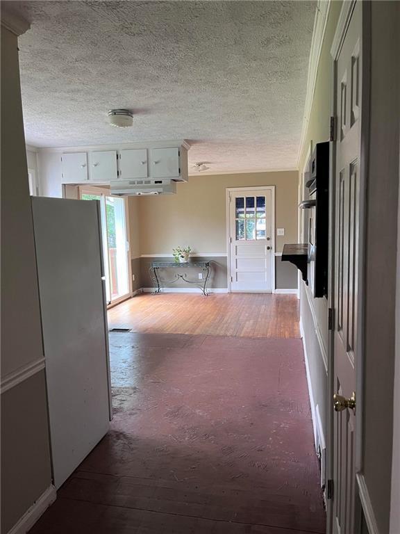 Image for property 4925 Happy Hollow Road, Dunwoody, GA 30360