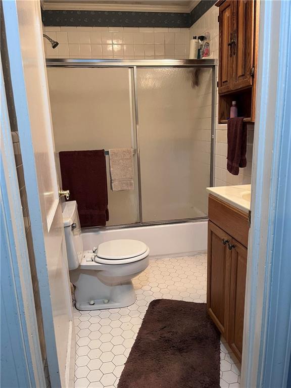 Image for property 4925 Happy Hollow Road, Dunwoody, GA 30360