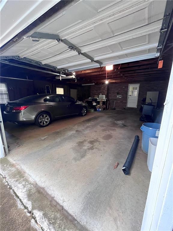 Image for property 4925 Happy Hollow Road, Dunwoody, GA 30360