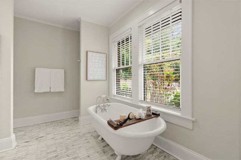 Image for property 1789 Thompson Avenue, Atlanta, GA 30344