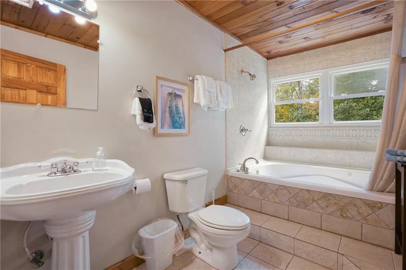 Image for property 69 Blue Creek Cove, Cleveland, GA 30528