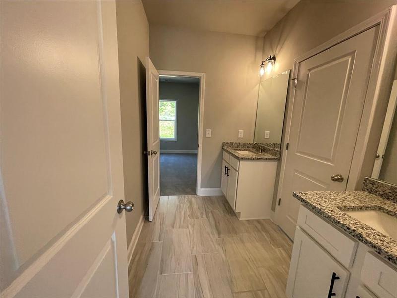 Image for property 237 Cherokee Rose Lane, Hoschton, GA 30548