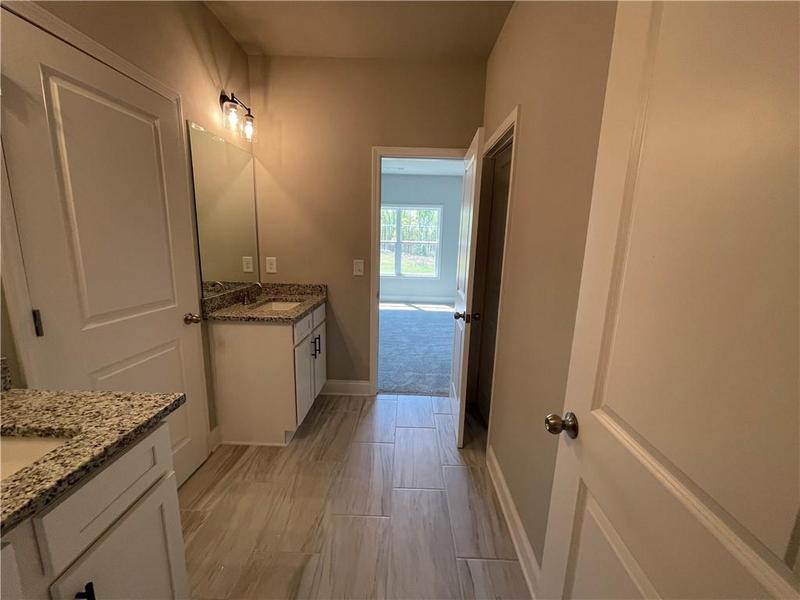 Image for property 237 Cherokee Rose Lane, Hoschton, GA 30548