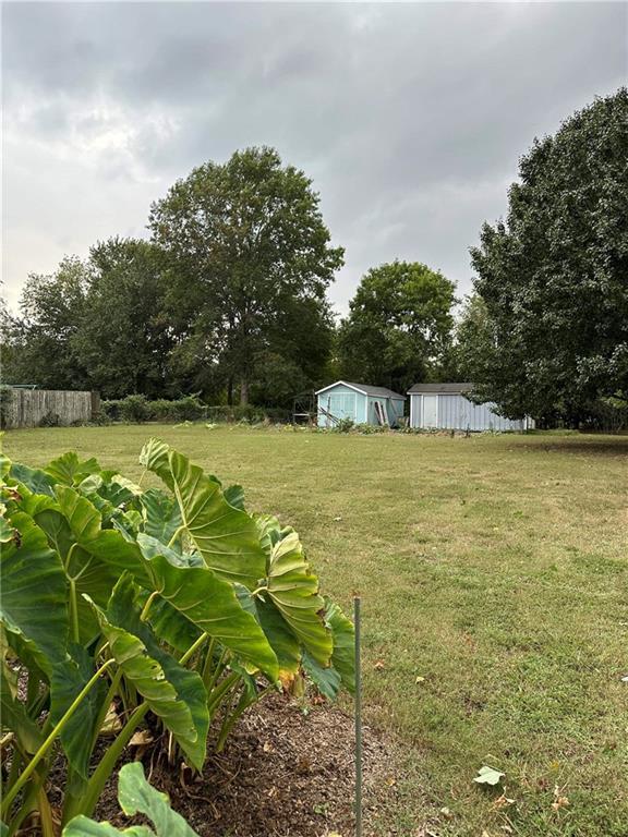 Image for property 31 Riverview Court, Cartersville, GA 30701