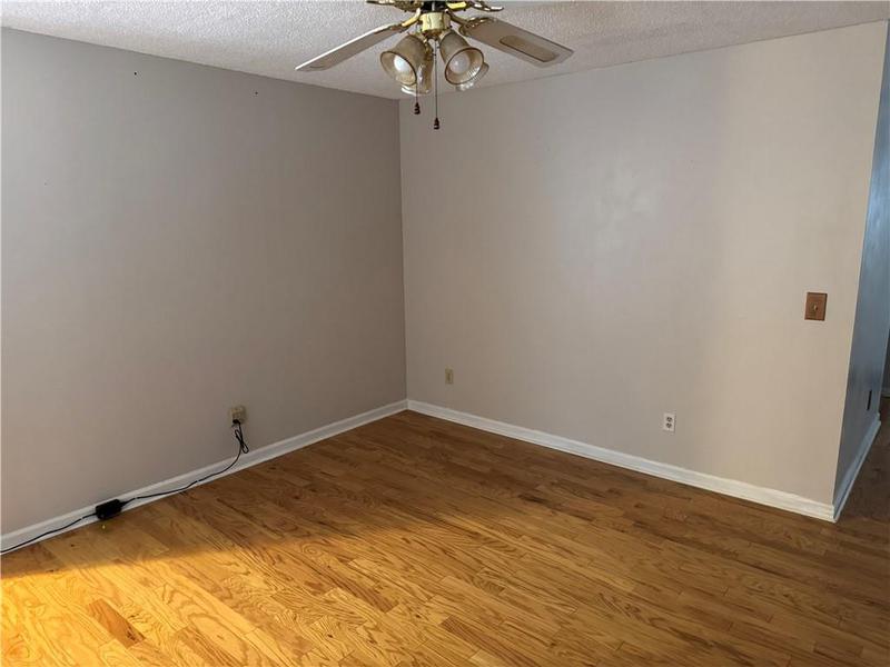 Image for property 31 Riverview Court, Cartersville, GA 30701