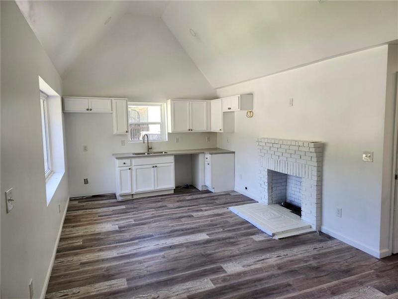 Image for property 2040 Chicago Avenue, Atlanta, GA 30314
