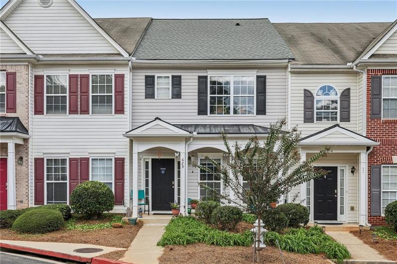 Image for property 629 Kenridge Way, Suwanee, GA 30024