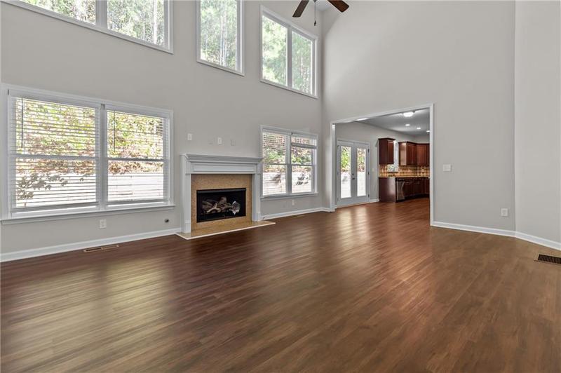 Image for property 906 Fox Croft Place, Canton, GA 30114
