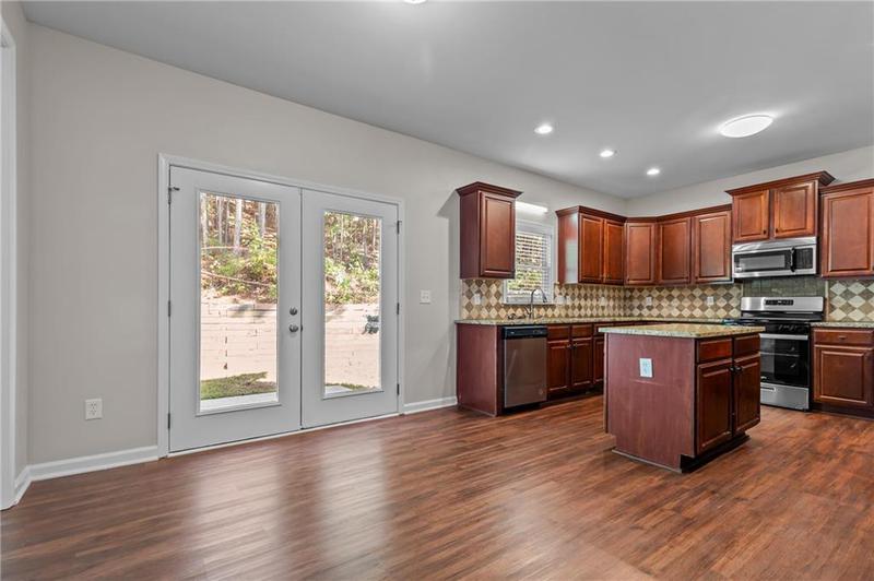 Image for property 906 Fox Croft Place, Canton, GA 30114