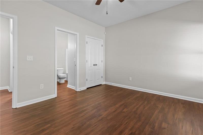 Image for property 906 Fox Croft Place, Canton, GA 30114