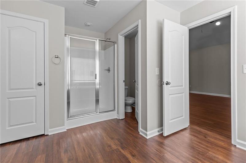 Image for property 906 Fox Croft Place, Canton, GA 30114