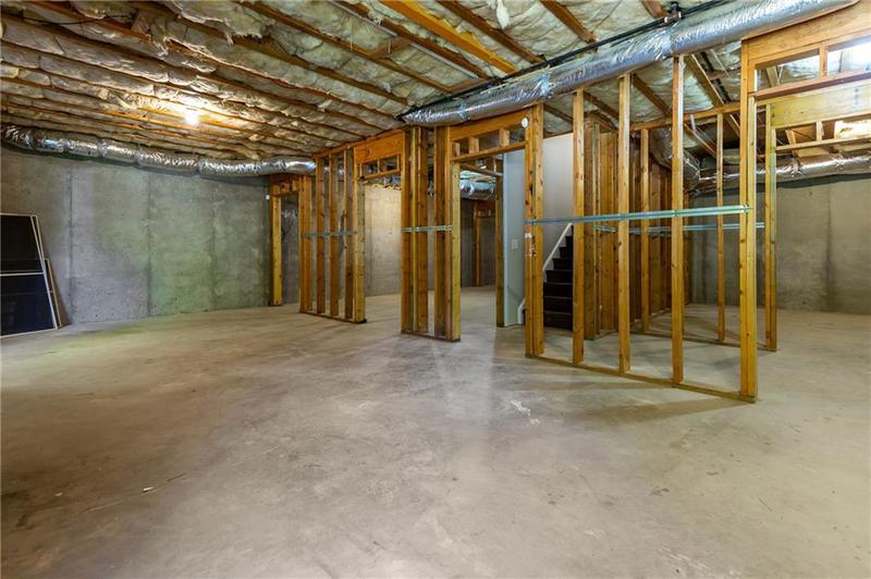 Image for property 906 Fox Croft Place, Canton, GA 30114