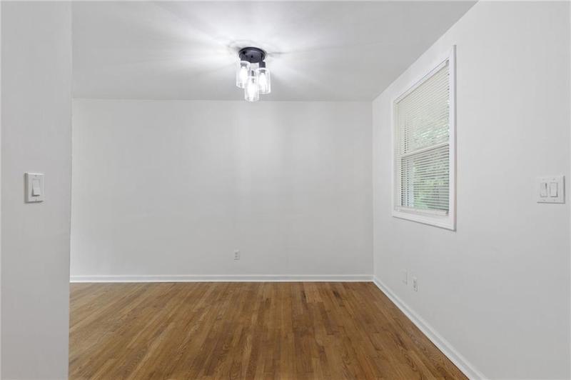 Image for property 858 Bolton Place, Atlanta, GA 30331