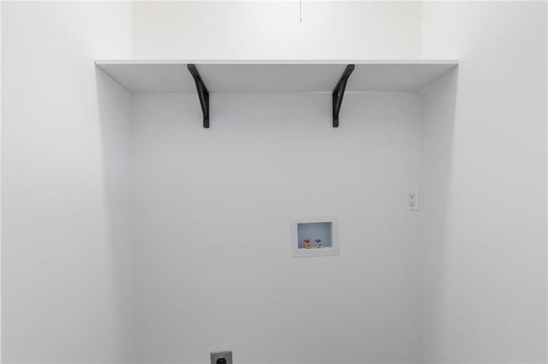 Image for property 858 Bolton Place, Atlanta, GA 30331