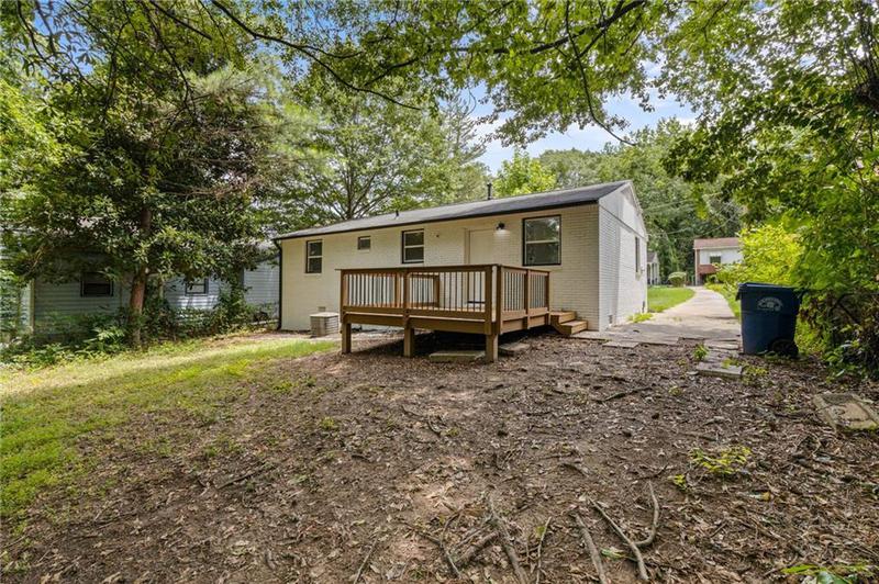 Image for property 858 Bolton Place, Atlanta, GA 30331