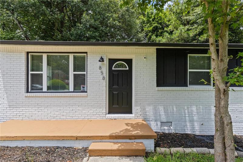 Image for property 858 Bolton Place, Atlanta, GA 30331