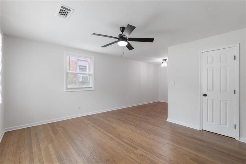Image for property 858 Bolton Place, Atlanta, GA 30331