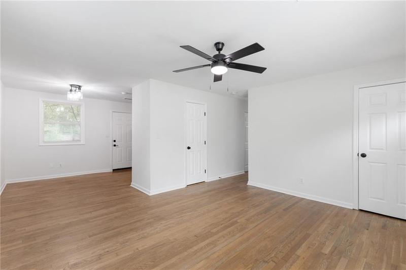 Image for property 858 Bolton Place, Atlanta, GA 30331