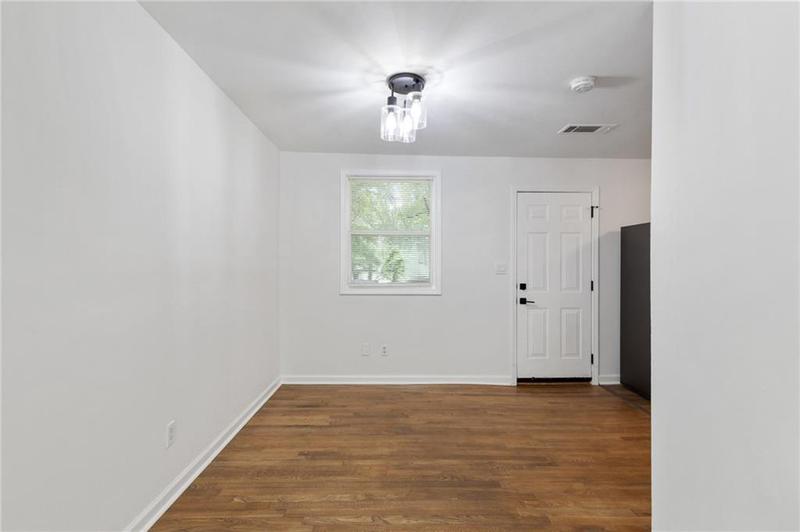Image for property 858 Bolton Place, Atlanta, GA 30331