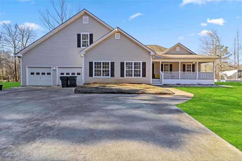 Image for property 2591 Bearden Boulevard, Monroe, GA 30655