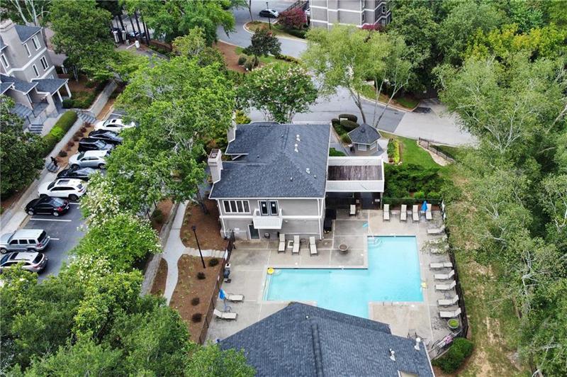 Image for property 14 Saint Claire Lane, Atlanta, GA 30324