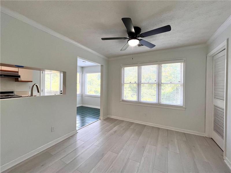 Image for property 14 Saint Claire Lane, Atlanta, GA 30324