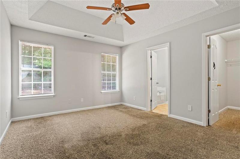 Image for property 10777 Knotty Pine Pl, Hampton, GA 30228