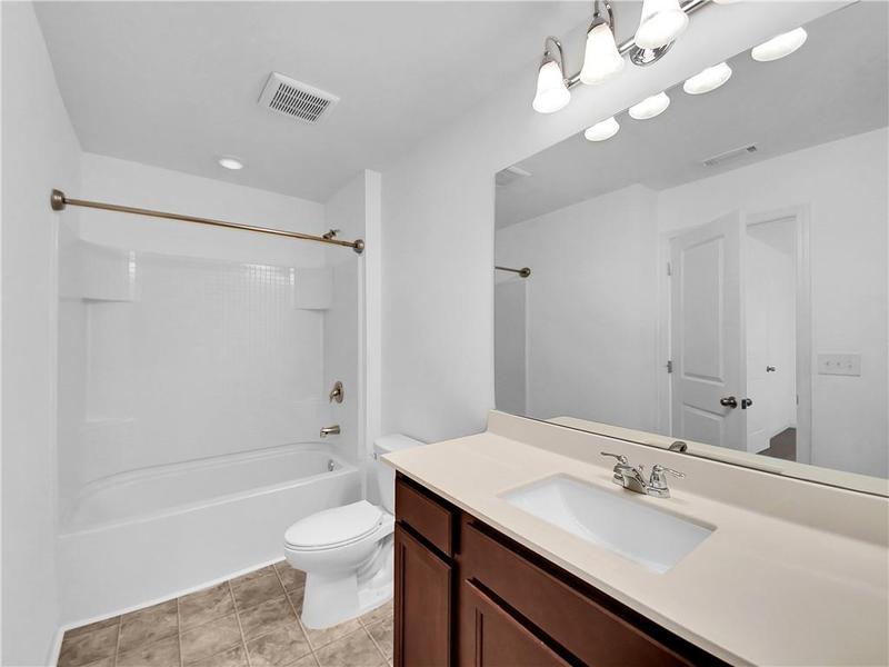 Image for property 2350 Camden Oak Way, Lithonia, GA 30058