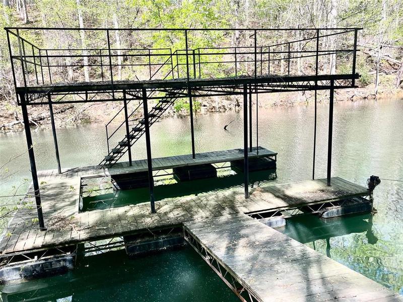 Image for property 8525 Anchor On Lanier Court, Gainesville, GA 30506