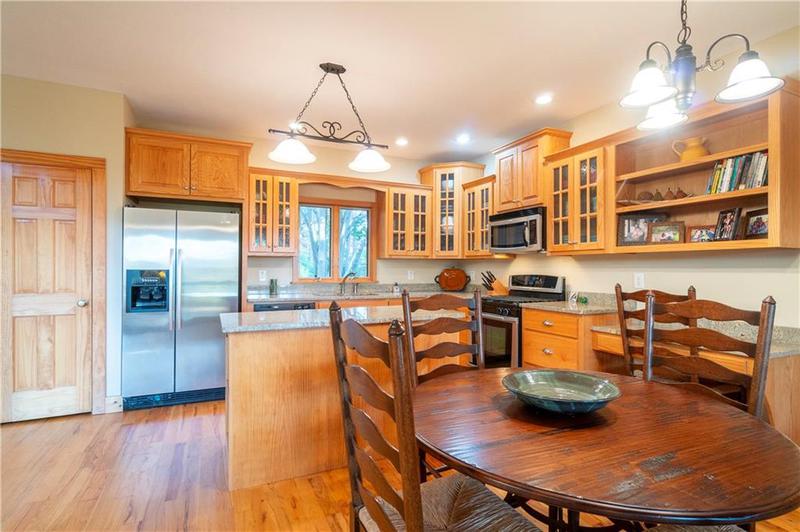 Image for property 1627 Bahn Innsbruck, Helen, GA 30545