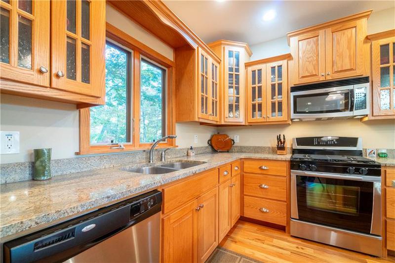 Image for property 1627 Bahn Innsbruck, Helen, GA 30545