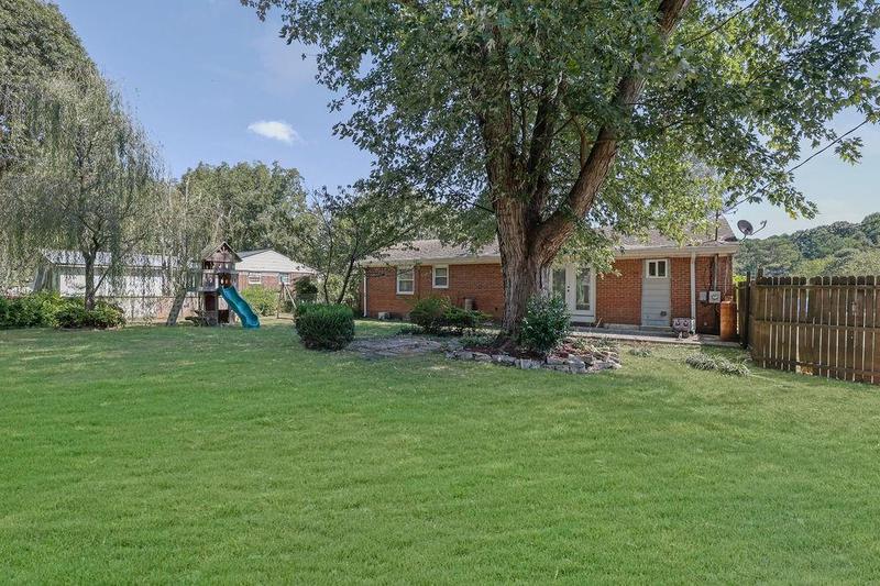 Image for property 2624 Walnut Road, Gainesville, GA 30506