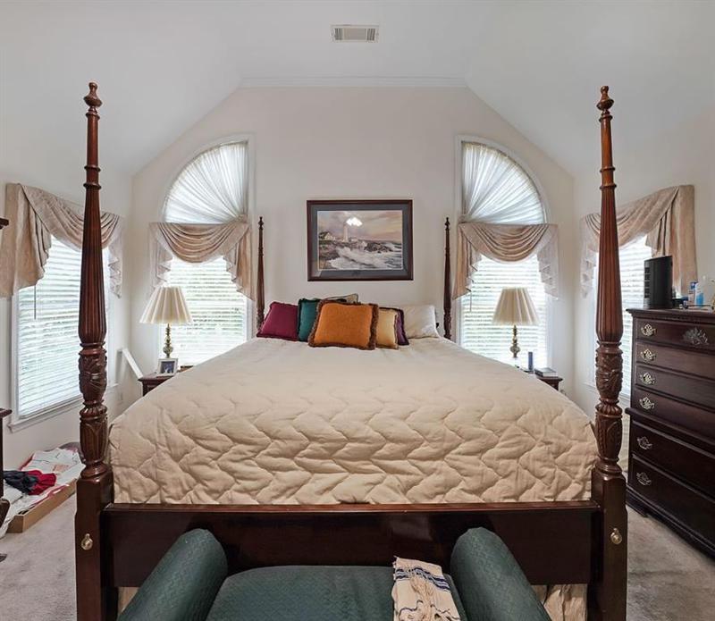 Image for property 2892 Motts Cove Hollow, Lawrenceville, GA 30043
