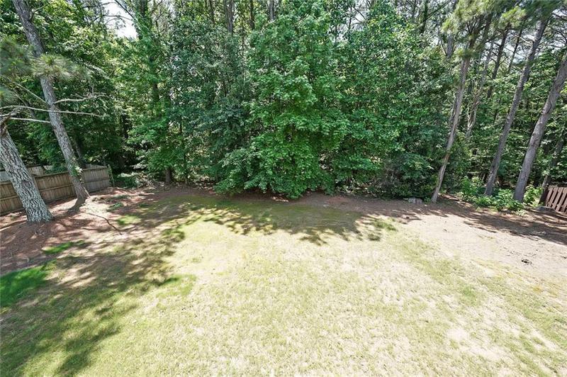Image for property 2892 Motts Cove Hollow, Lawrenceville, GA 30043
