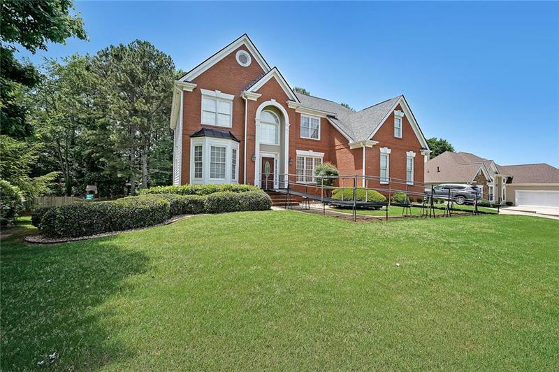Image for property 2892 Motts Cove Hollow, Lawrenceville, GA 30043