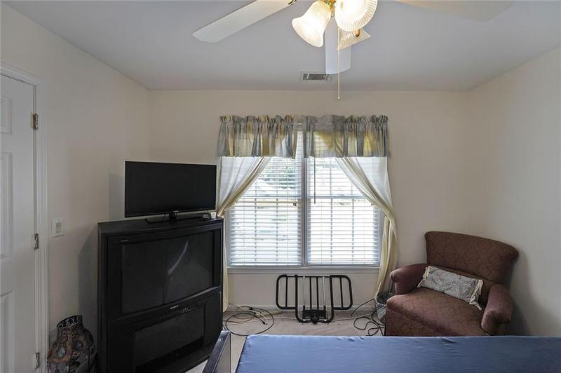 Image for property 2892 Motts Cove Hollow, Lawrenceville, GA 30043