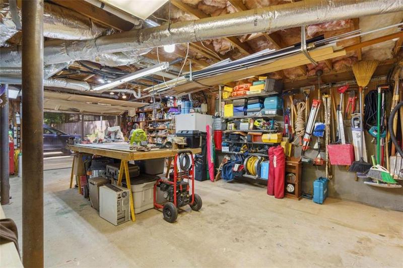 Image for property 978 Mill Bend, Kennesaw, GA 30152